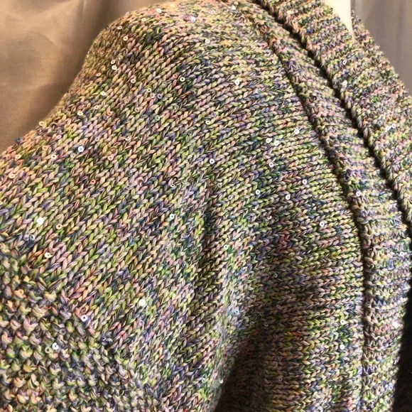 Haute Knit by Vladimir. One of a kind. Large